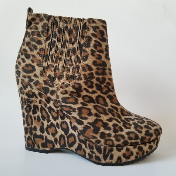 BCBGeneration Vance 2 Leopard Wedge Heesl Ankle Booties Platform Boots Women's - Picture 2 of 13